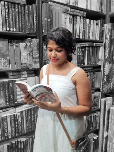 RESHMA MANOJ, THE ILLUSTRATOR OF PLATFORM TICKET AT BAHRISONS, DELHI